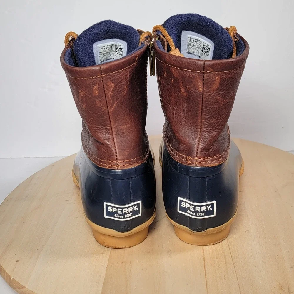 Sperry Saltwater Duck Boots Navy Blue And Brown Women Size 8